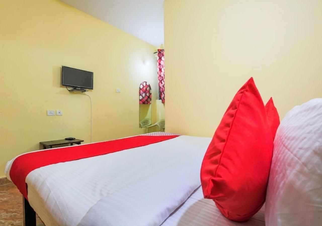 Ocean Way Guest House Baga Ngoại thất bức ảnh